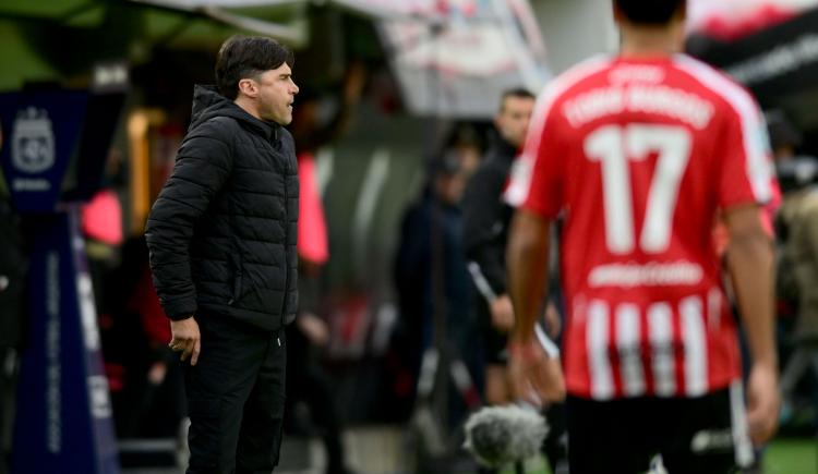Imagen de Los motivos por los cuales un integrante de la delegación de Estudiantes recibió una dura sanción en el clásico ante Gimnasia