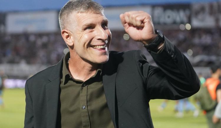 Imagen de Oficial: Martín Palermo vuelve a dirigir y afrontará un desafío titánico