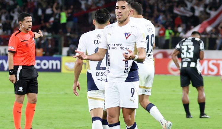 Imagen de Central Córdoba fue goleado en Quito, quedó eliminado de la Libertadores y cayó a Sudamericana