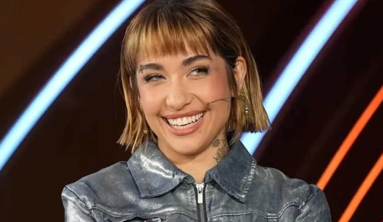 Imagen de El pasado futbolero de María Becerra: "Quedé en Quilmes"