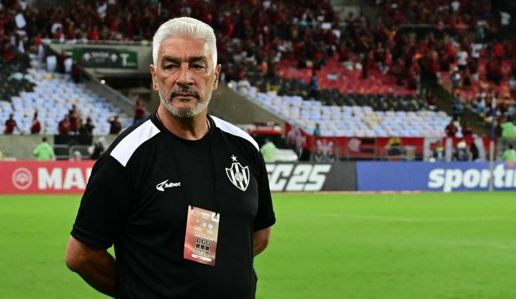 Imagen de Omar De Felippe agigantó su leyenda: qué dijo el DT de Central Córdoba tras el Maracanazo
