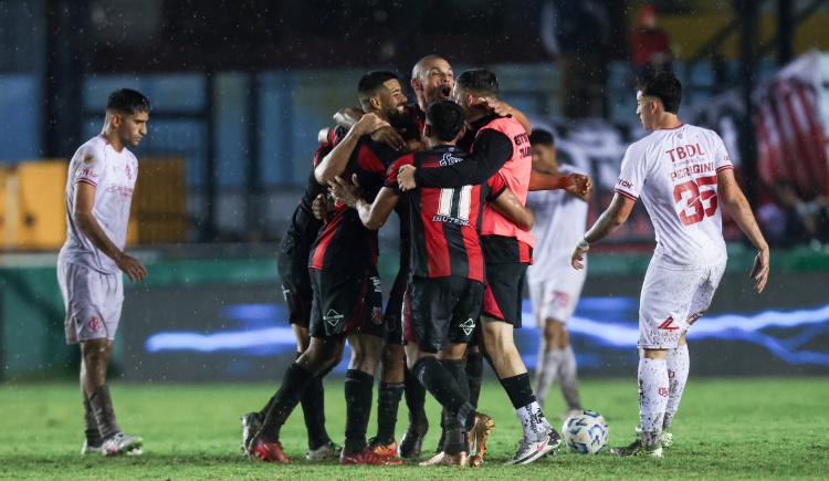 Imagen de Sorpresa: Barracas Central fue eliminado de la Copa Argentina por Defensores de Belgrano