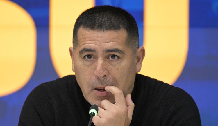 Imagen de La fuerte banca de un emblema de Boca a Riquelme: "Román es pueblo, es popular"