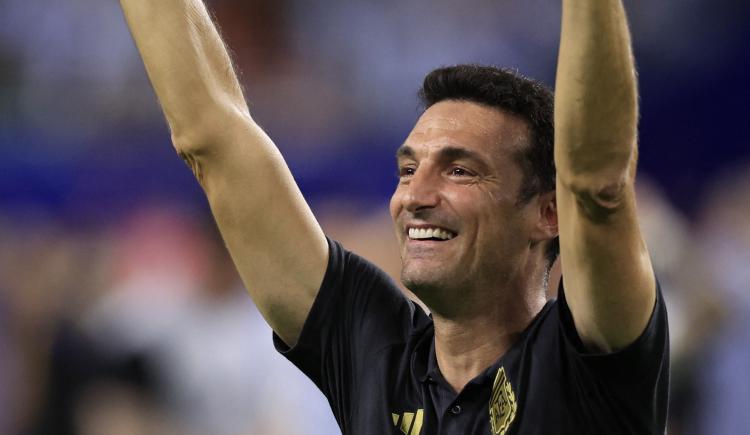 Imagen de Lionel Scaloni y los abrazos del alma