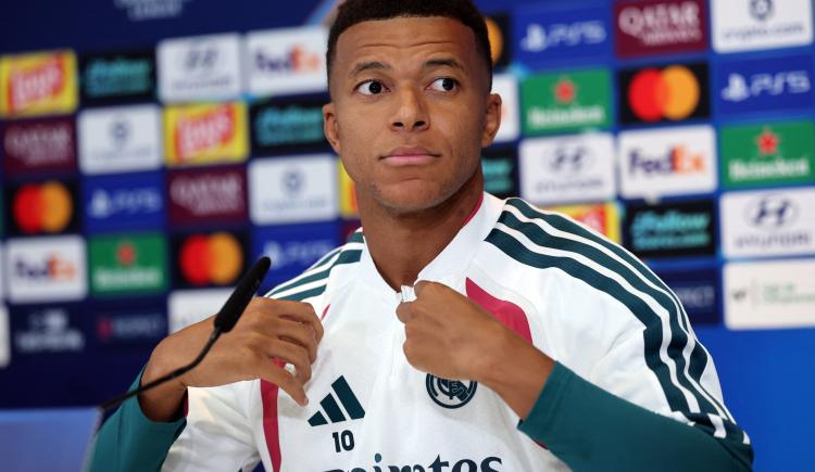 Imagen de Kylian Mbappé y sus chances de ganar el Balón de Oro: "Puede ser un buen año"