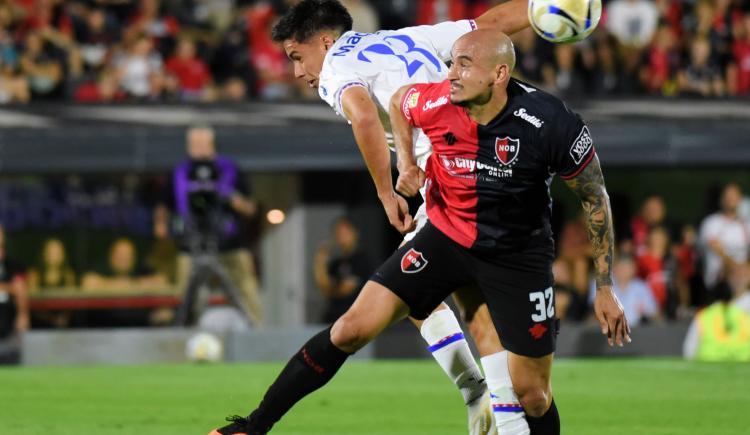 Imagen de Tigre no aprovechó el gol de Nacho Russo y empató con un Newell's que no levanta