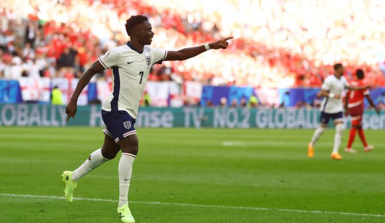 Imagen de Inglaterra derrotó por penales a Suiza y se metió en las semifinales