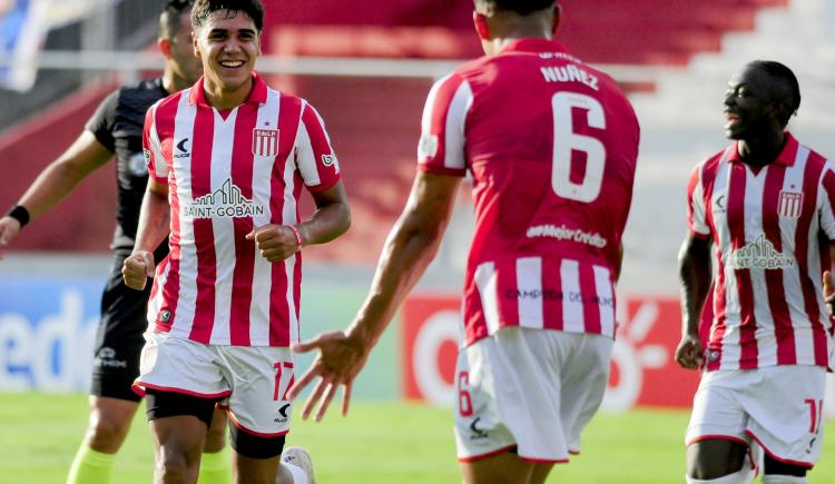 Imagen de Estudiantes sufrió pero se clasificó en la Copa Argentina
