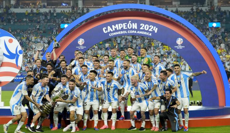 Imagen de Así quedó Argentina en el Ránking FIFA tras el bicampeonato de América