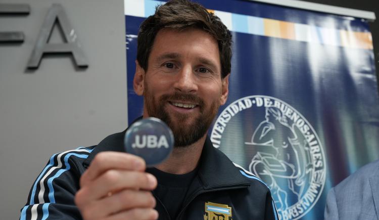 Imagen de "Es un orgullo": Messi fue nombrado Doctor Honoris Causa en la UBA