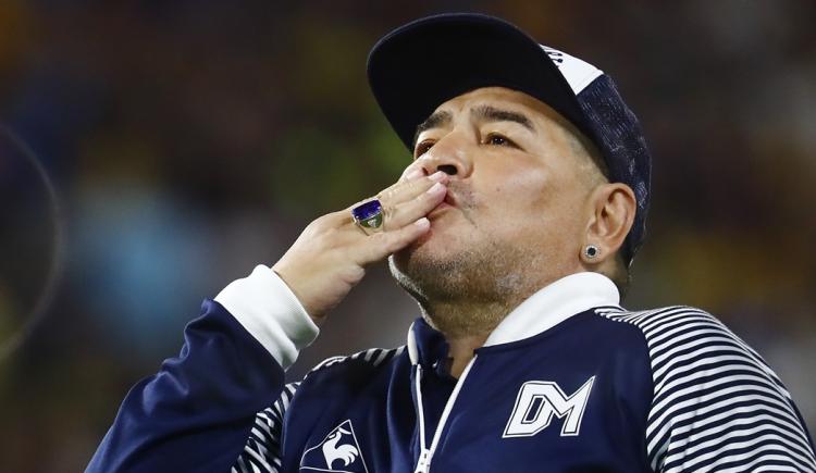 Imagen de Sorpresa: se reactivó la cuenta de Diego Maradona