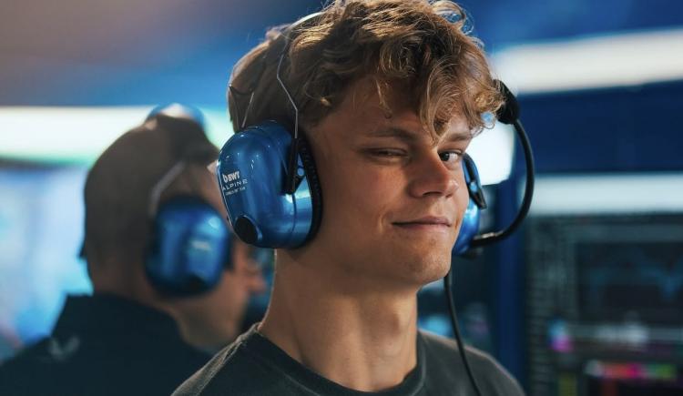 Imagen de El gran acento que puso Alpine en Paul Aron, uno de los suplentes de Colapinto