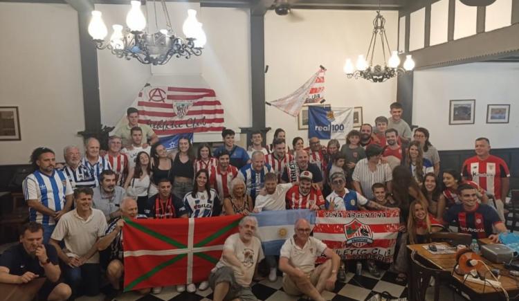 Imagen de Como en casa: así vivió Iker Muniain el clásico vasco