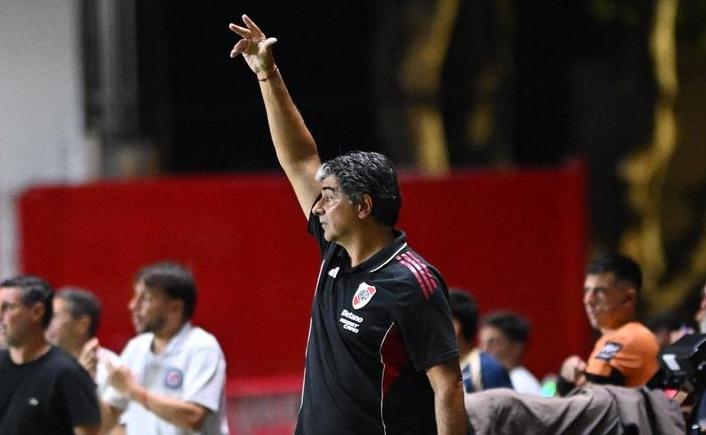 Imagen de Matías Biscay habló por Gallardo y calificó el mal momento de River
