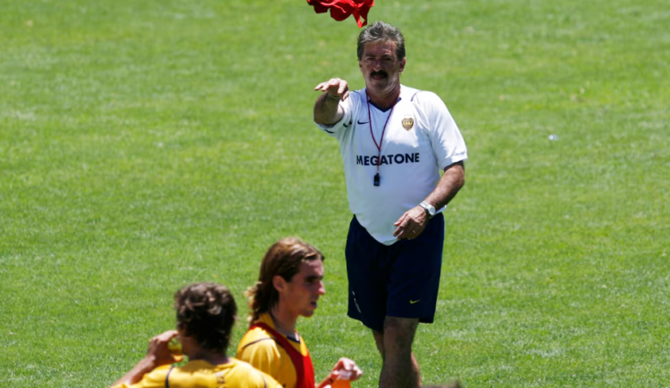 Imagen de La Volpe a fondo: elogios a Messi, el gran desafío de Scaloni, la falta de variantes, el guiño a Boca y una crítica filosa a Simeone