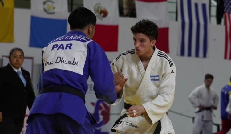 Imagen de Se hizo un Cafecito, fue apadrinado por Pareto y armó una colecta para competir: la historia de una promesa del judo argentino