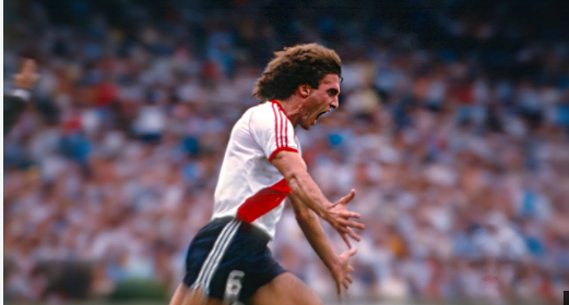 Imagen de Superclásico con historia pesada: River va por el fin de una sequía mundialista de casi cuatro décadas en La Bombonera